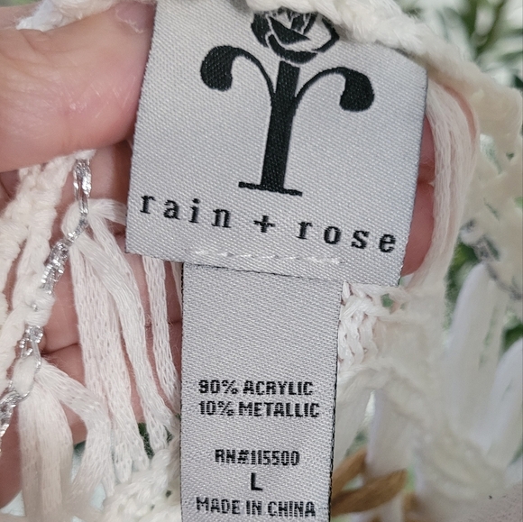 Rain + Rose BUCKLE Crochet Sweater Bell Sleeves Size Large - Picture 5 of 8